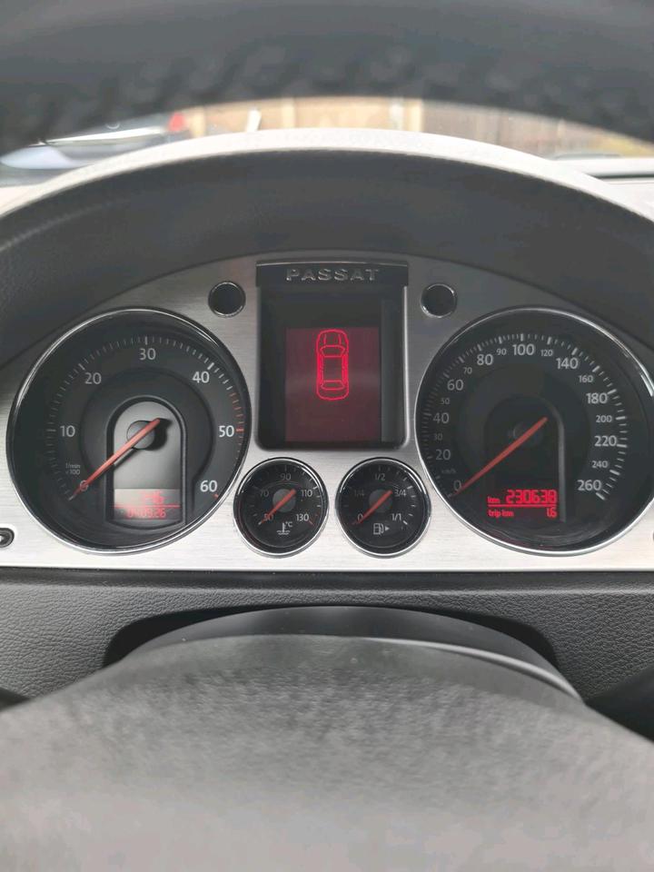 Volkswagen Passat Variant 2006 — photo 18