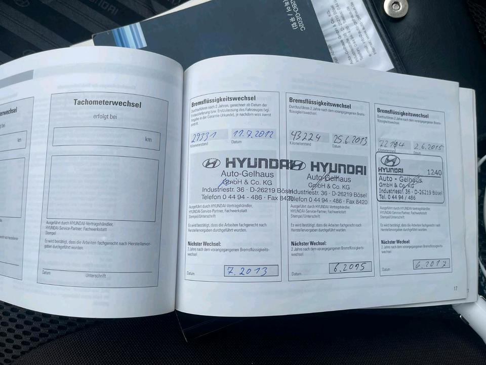 Hyundai Santa 2010 — photo 15