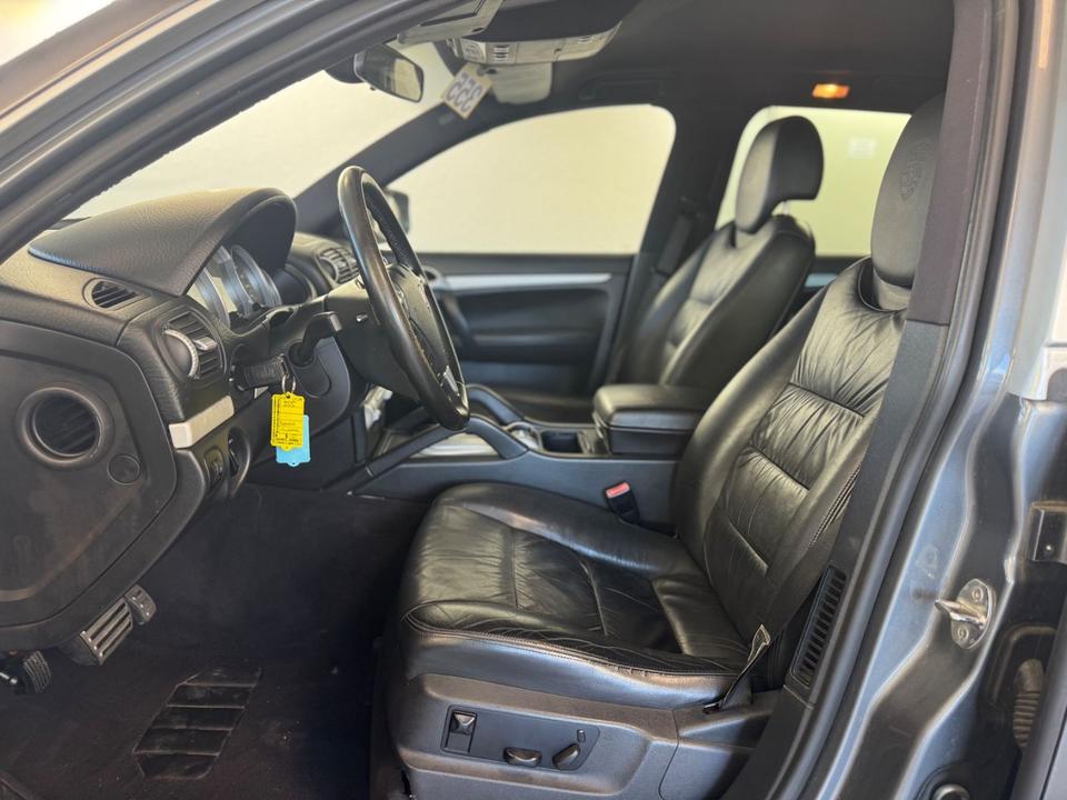 Porsche Cayenne 2007 — photo 14