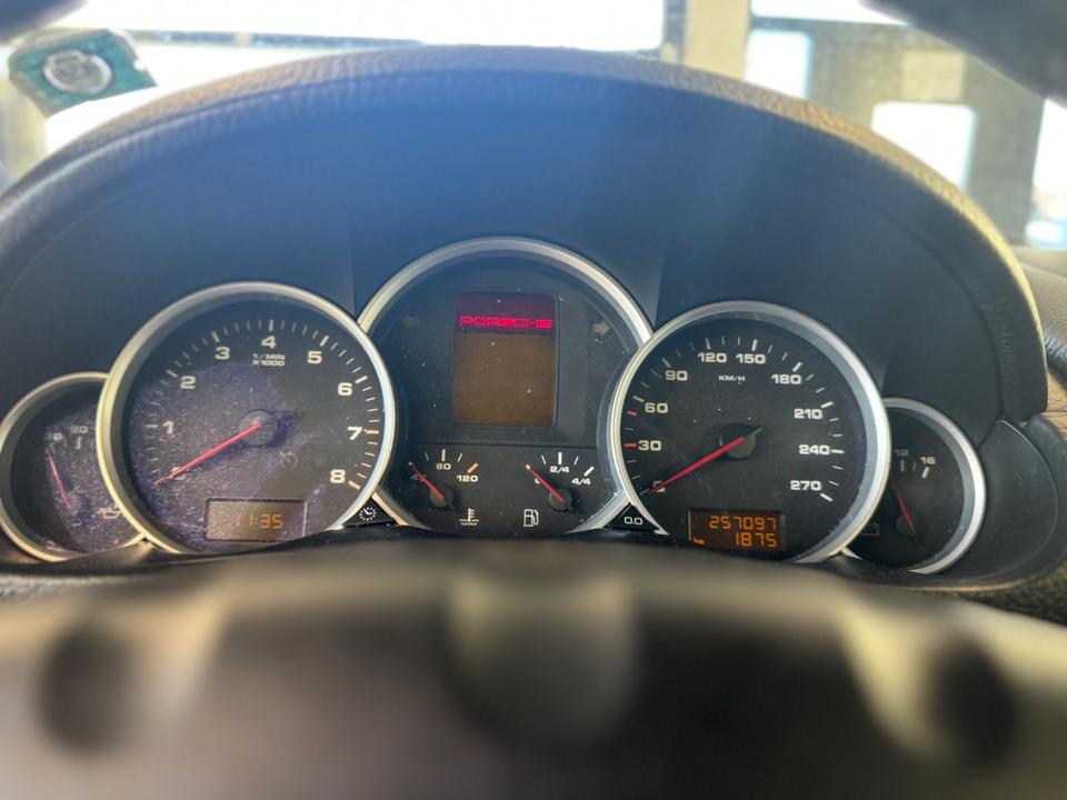 Porsche Cayenne 2007 — photo 16