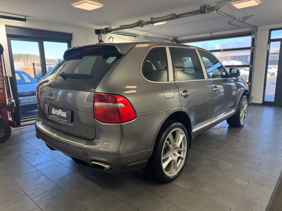 Porsche Cayenne 2007 — photo 6