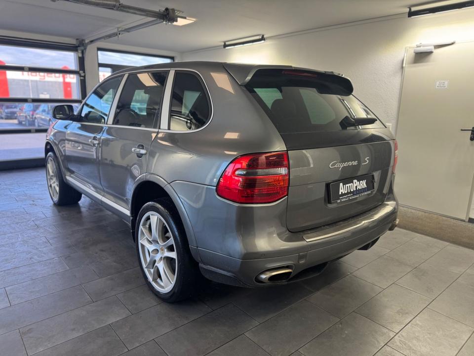 Porsche Cayenne 2007 — photo 9