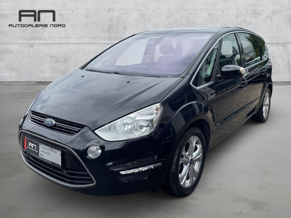 Ford S-Max 2011 — rear view