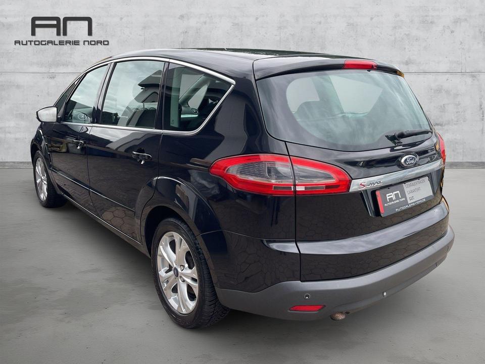 Ford S-Max 2011 — photo 8
