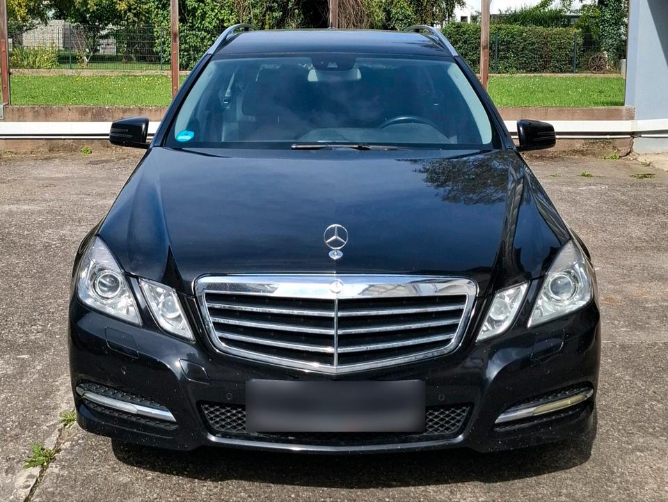 Mercedes Benz E 220 2012 — vehicle for AFU Ukraine