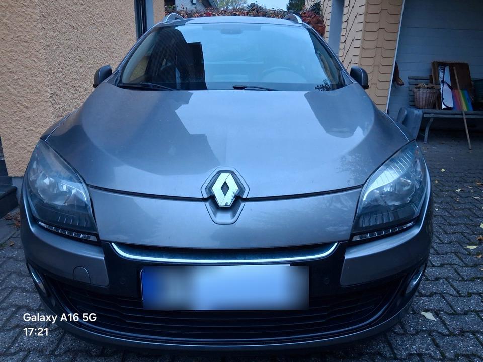 Renault Megane 2013 — interior