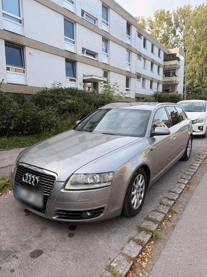 Audi A6 2005 — вигляд ззаду