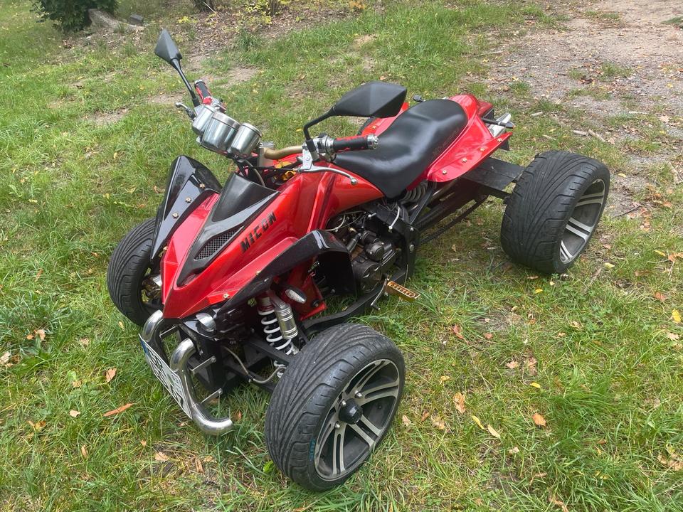 Weitere Motorräder Straßen Quad 2012 — photo 5