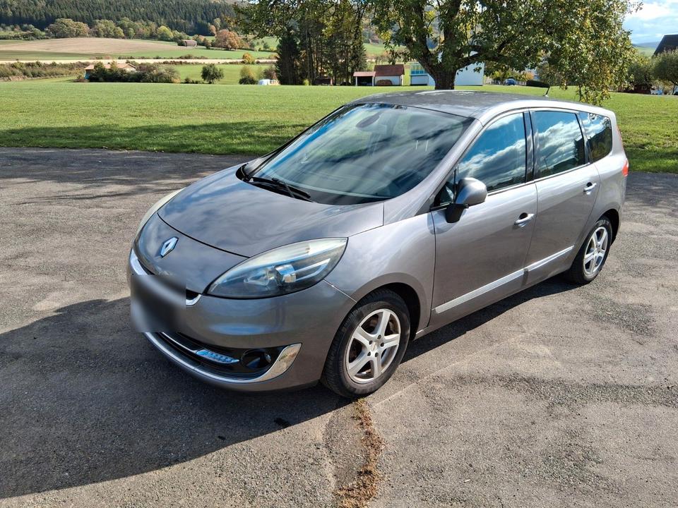 Renault Grand Scenic 2012 — vehicle for AFU Ukraine