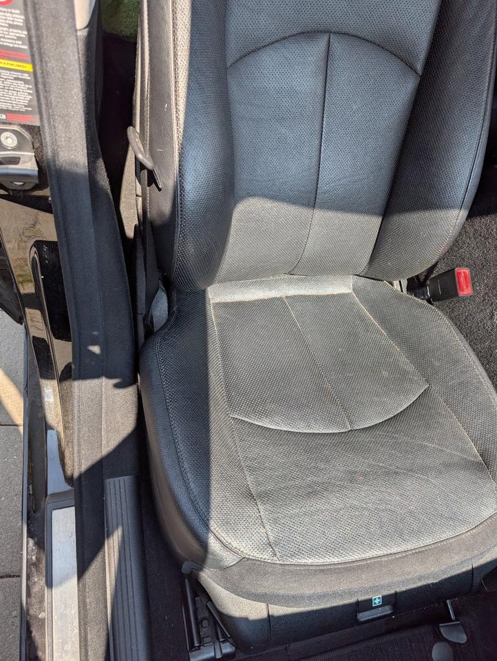 Mercedes Benz Weitere E-Klasse 2008 — photo 12
