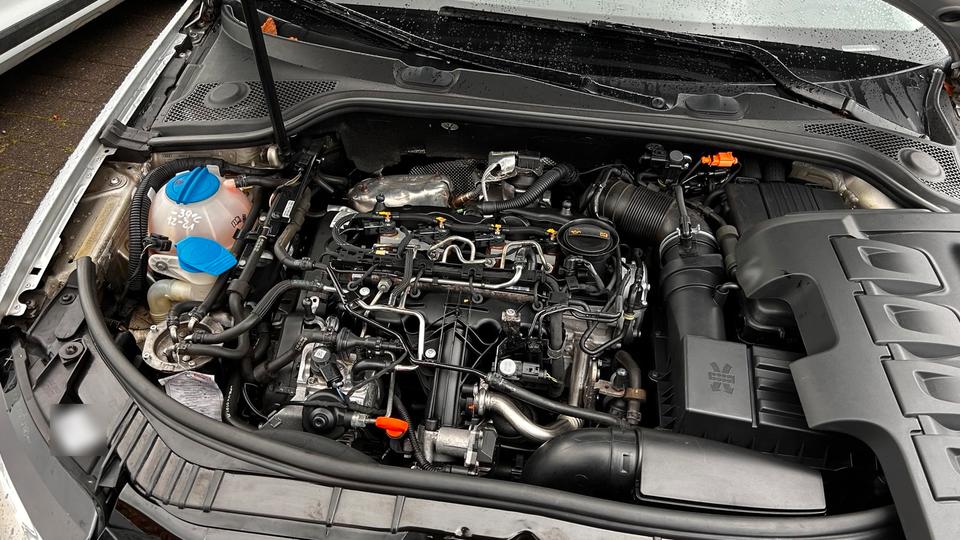 Audi A3 2011 — engine