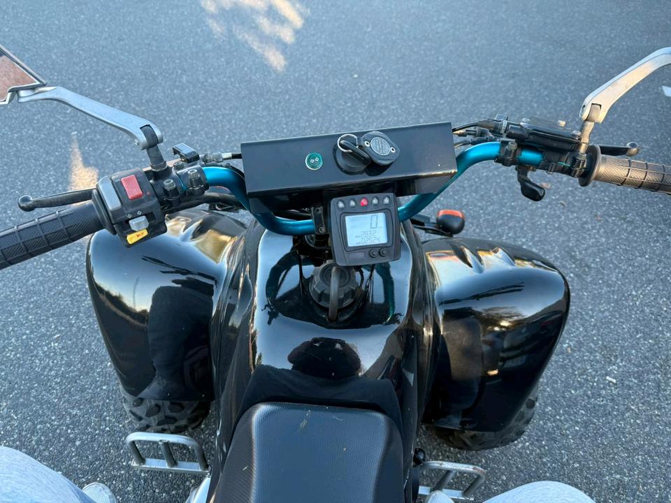 Weitere Motorräder Quad PGO XR X5 2004 — photo 7