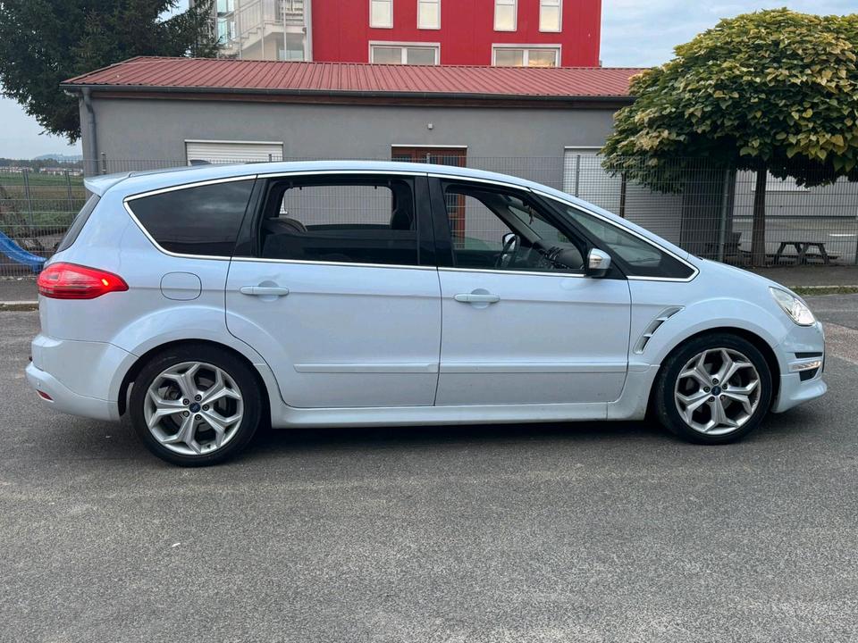Ford S-Max 2014 — двигун
