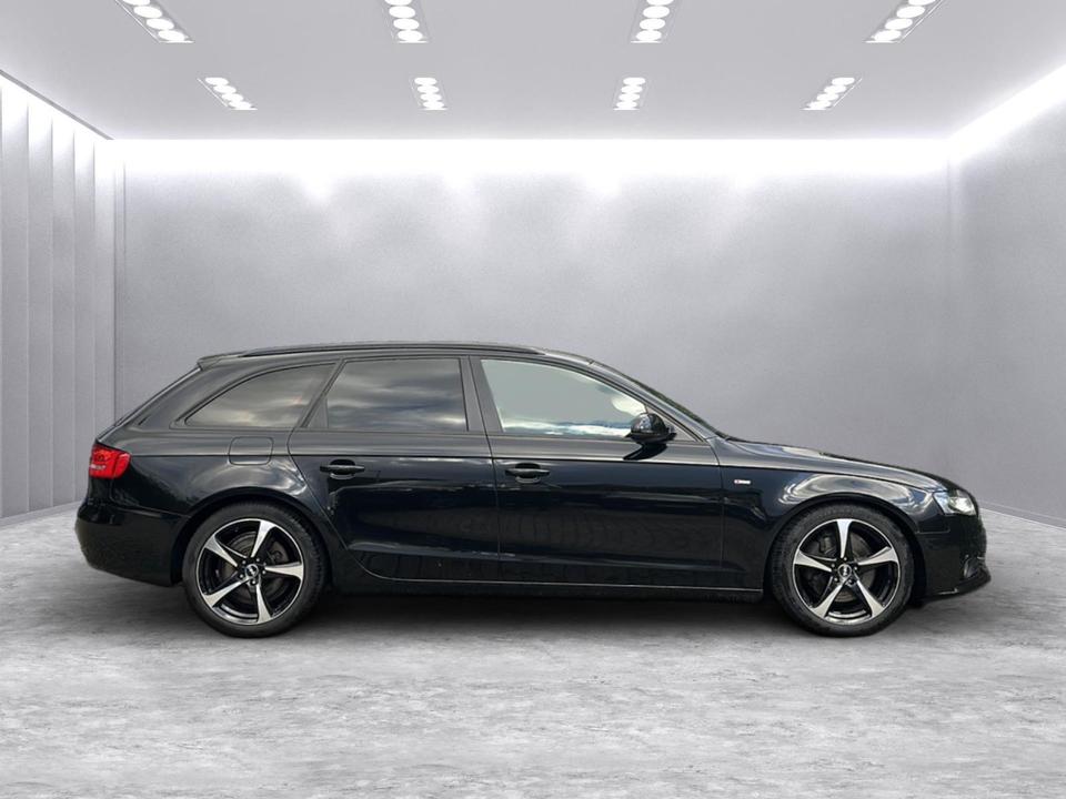 Audi A4 2010 — photo 6