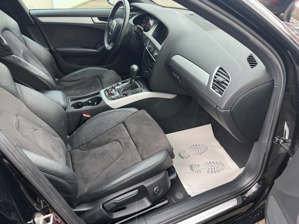 Audi A4 2010 — photo 9