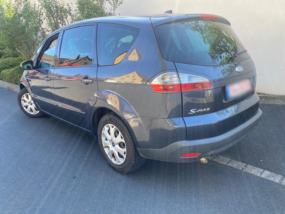 Ford S-Max 2007 — салон