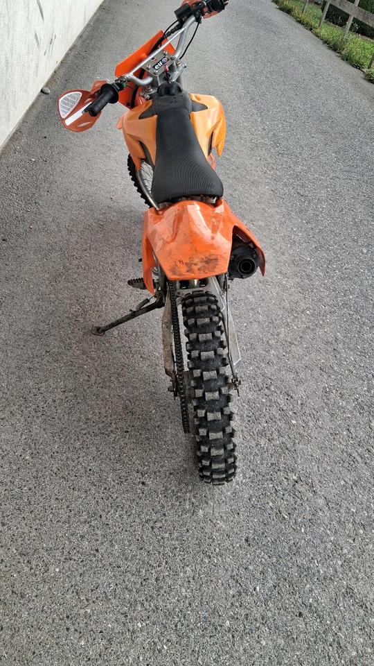 Weitere Motorräder Gelöscht • KXD Dirtbike 150ccm Motocross 2013 — салон