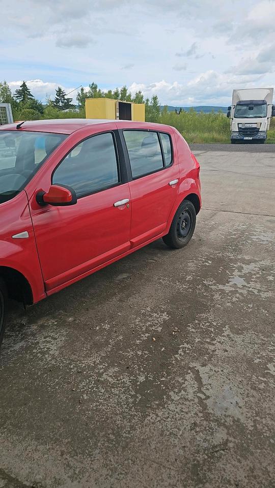  Dacia sandero 2009 — photo 5