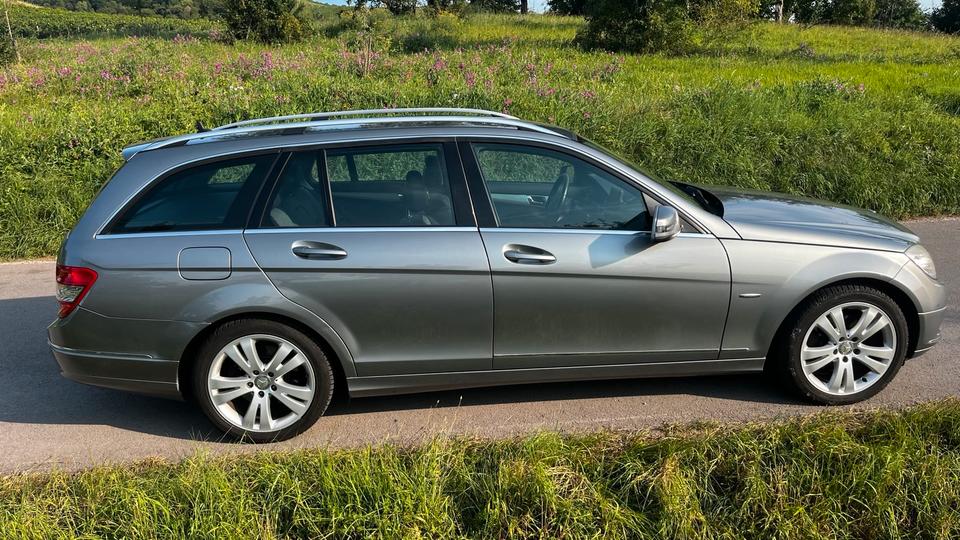 Mercedes Benz C 220 2008 — rear view