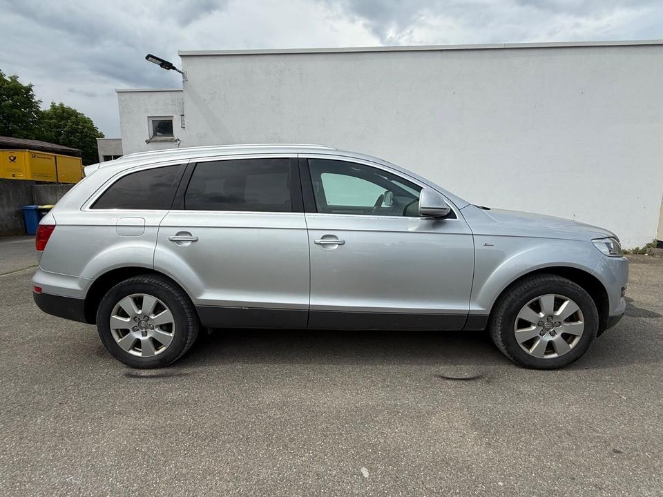 Audi Q7 2008 — photo 9