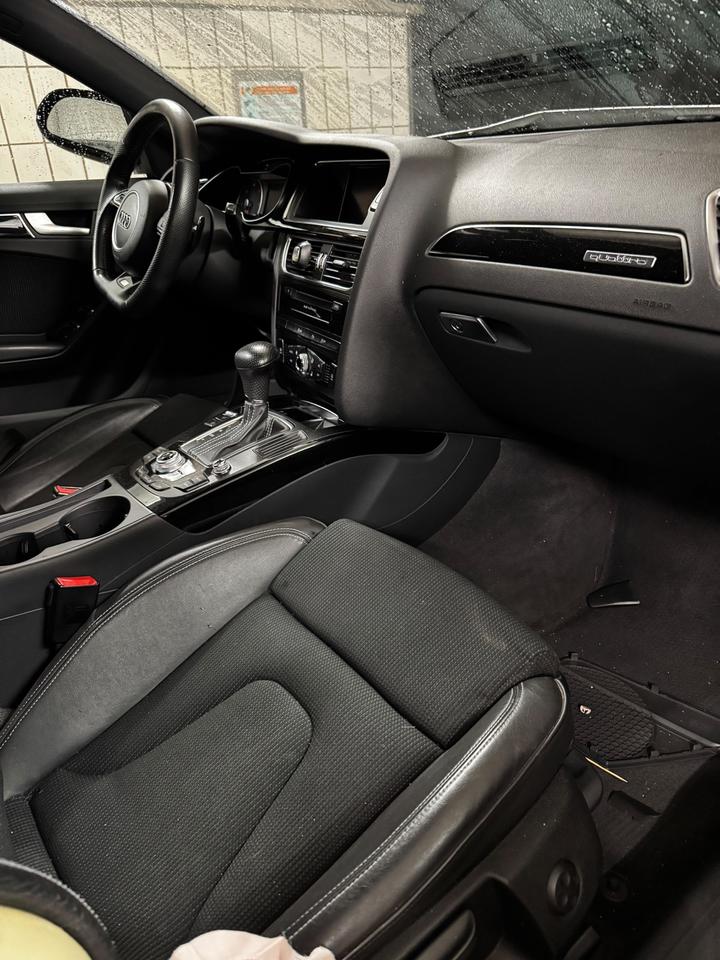 Audi A4 2014 — photo 6