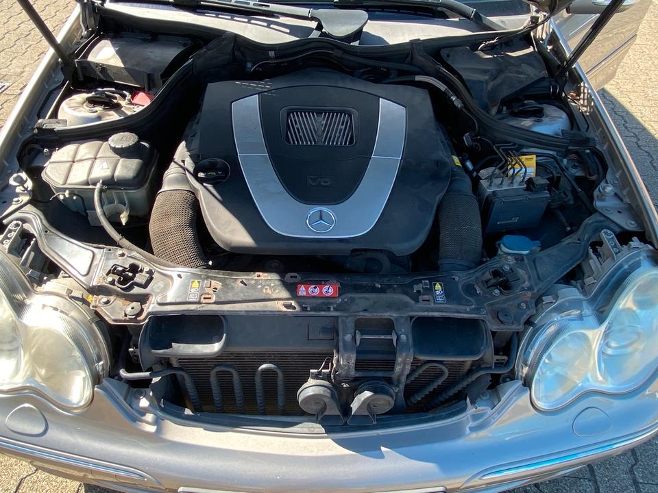 Mercedes Benz Weitere C-Klasse 2006 — photo 8