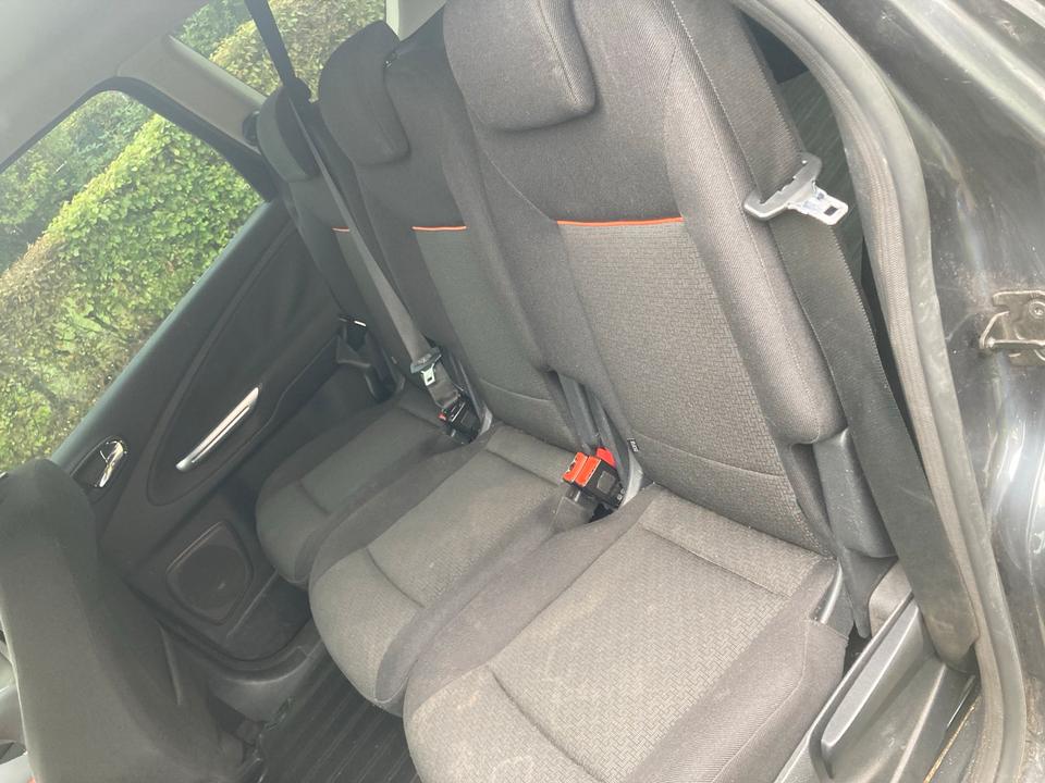 Ford S-Max 2007 — photo 12
