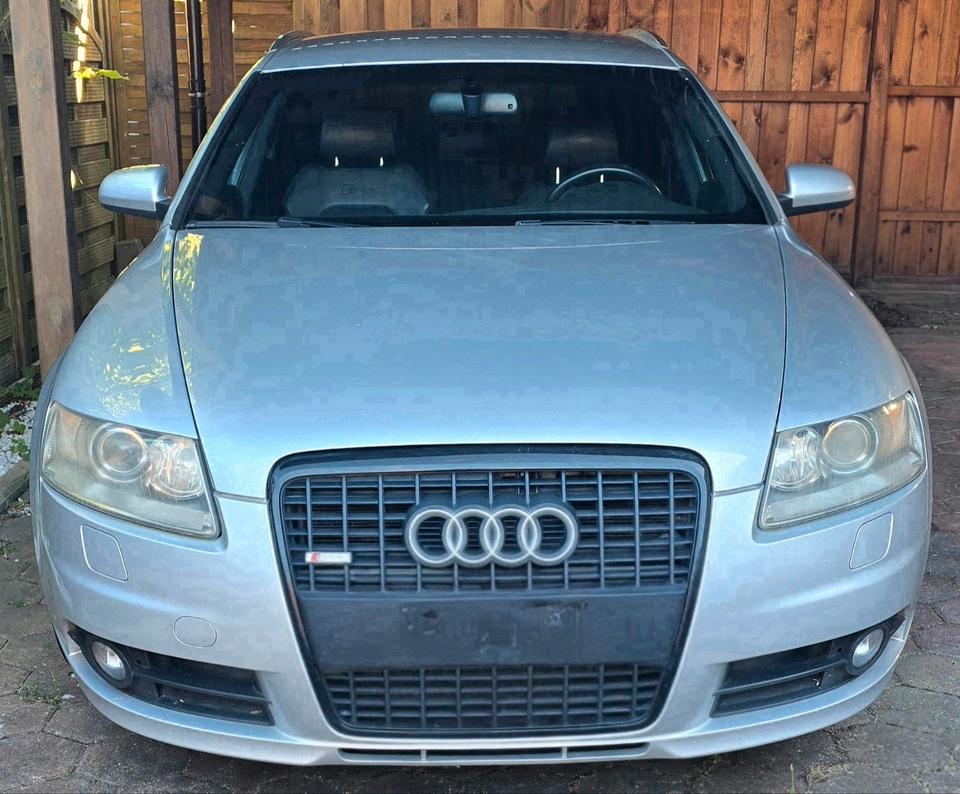 Audi A6 2005 — вигляд ззаду