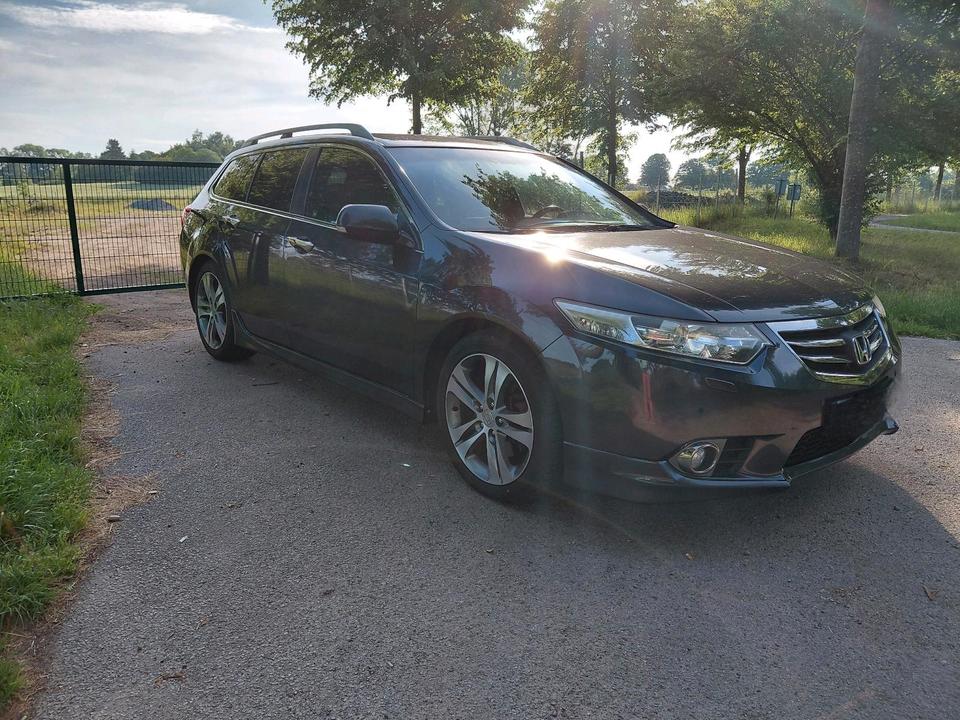 Honda Accord 2011 — photo 5
