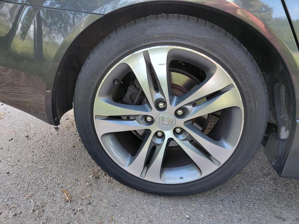 Honda Accord 2011 — photo 8