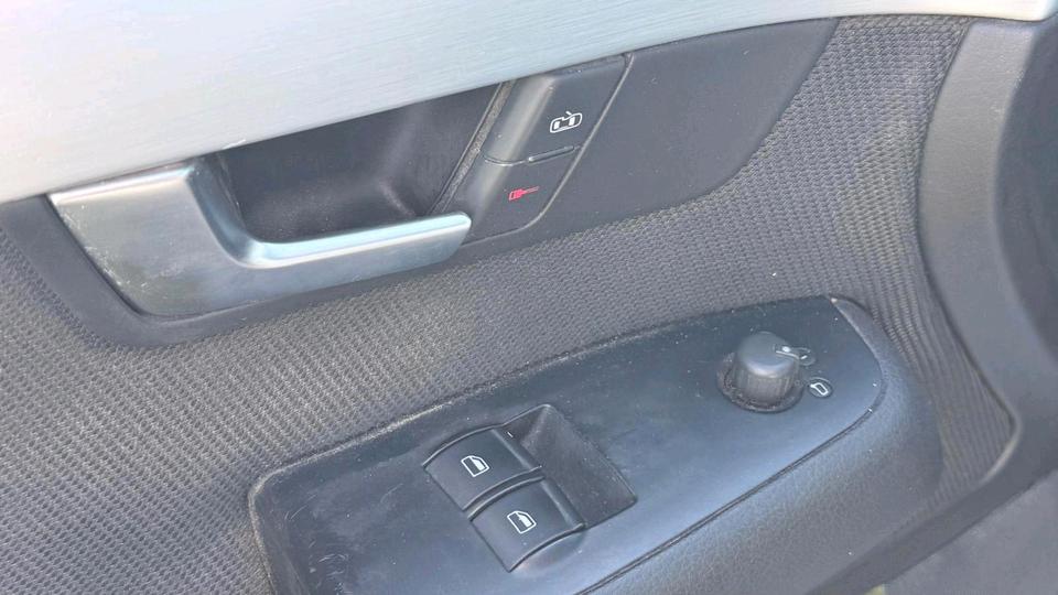 Audi A4 2007 — photo 10