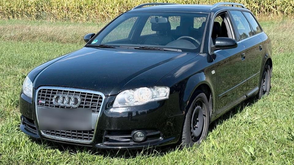 Audi A4 2007 — photo 14