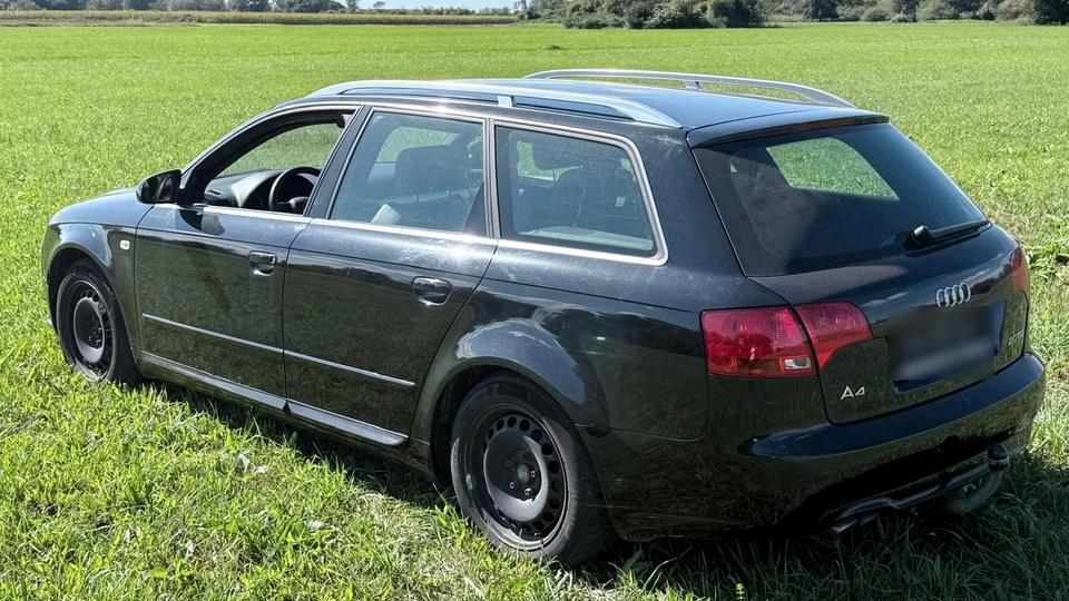 Audi A4 2007 — rear view