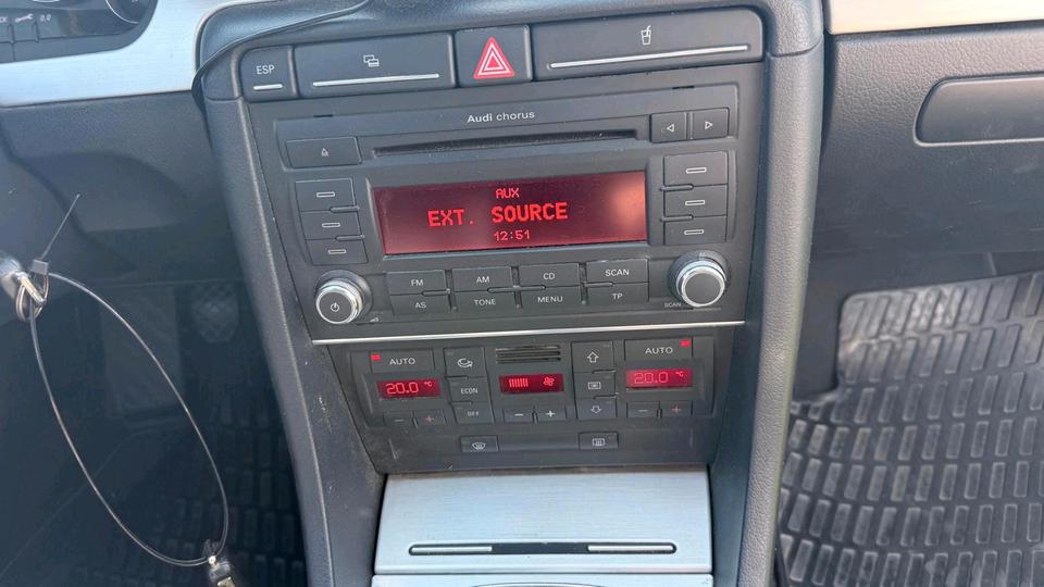 Audi A4 2007 — photo 8