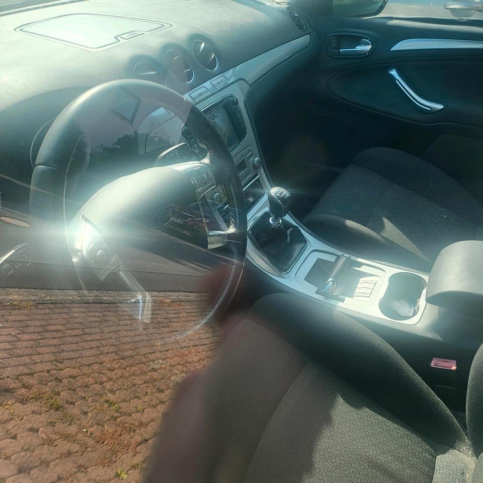 Ford S-Max 2008 — interior