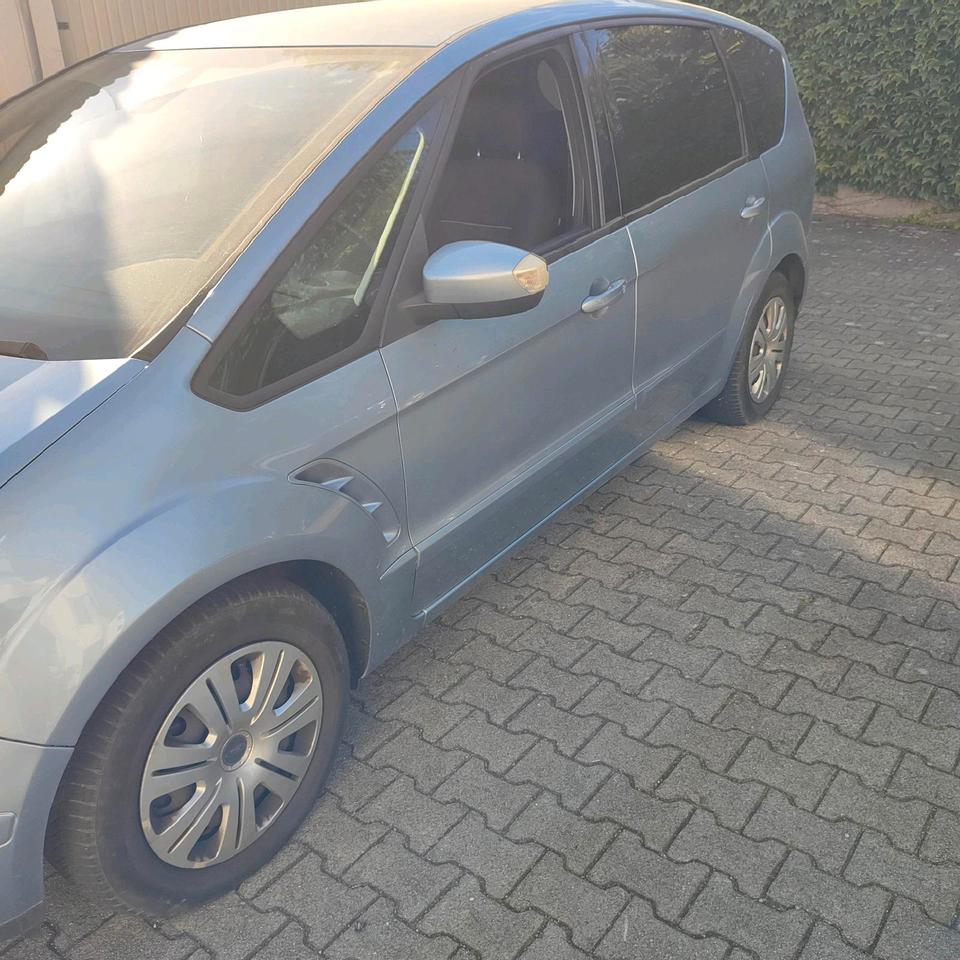 Ford C-Max 2007 — photo 6