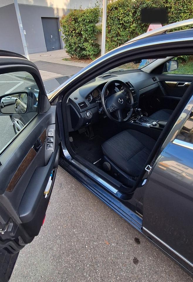 Mercedes Benz C 220 2008 — photo 10