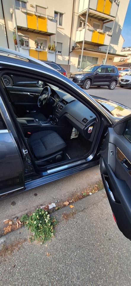 Mercedes Benz C 220 2008 — photo 11