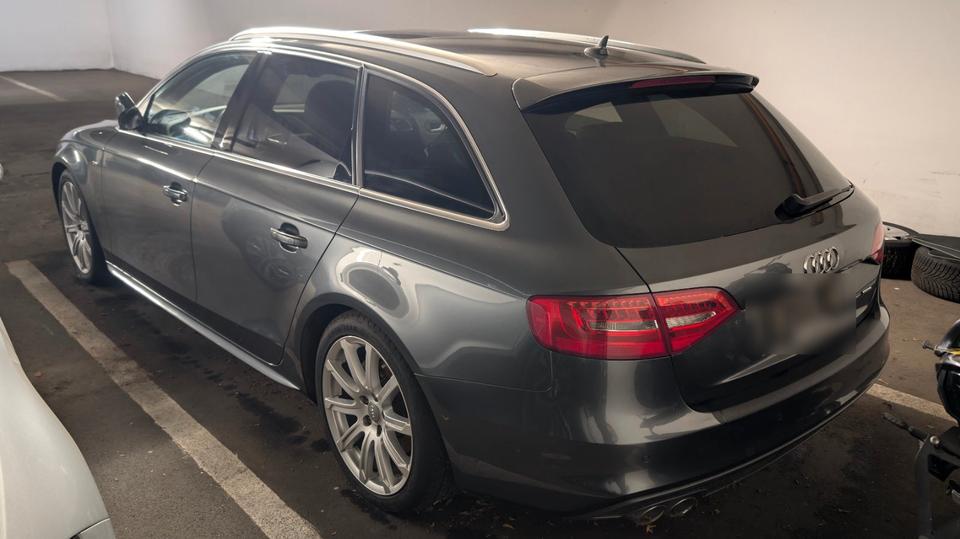 Audi A4 2014 — photo 6