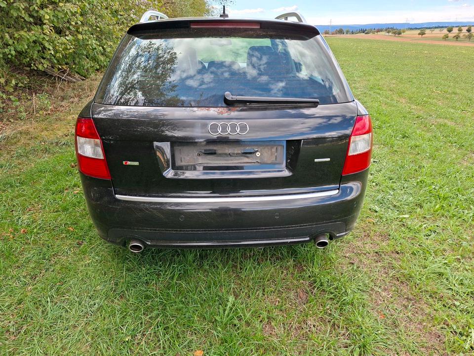 Audi A4 2004 — photo 6