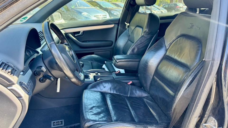 Audi A4 2006 — photo 10