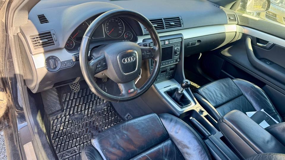 Audi A4 2006 — photo 9