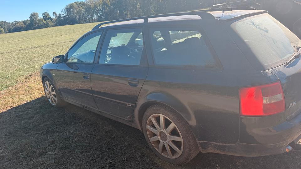 Audi A6 2004 — photo 10