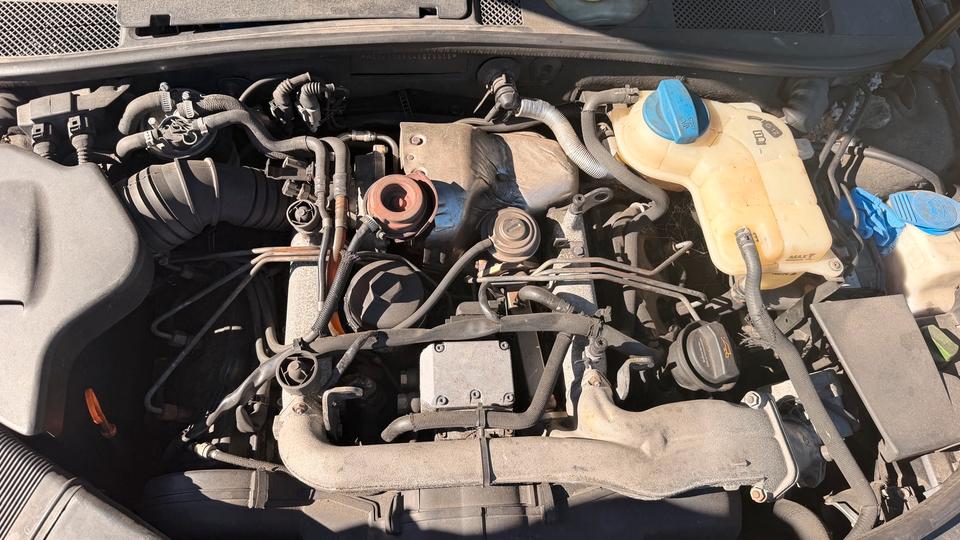 Audi A6 2004 — photo 15