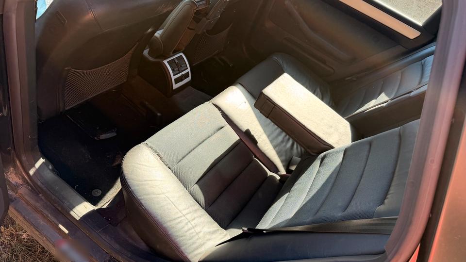 Audi A6 2004 — photo 8