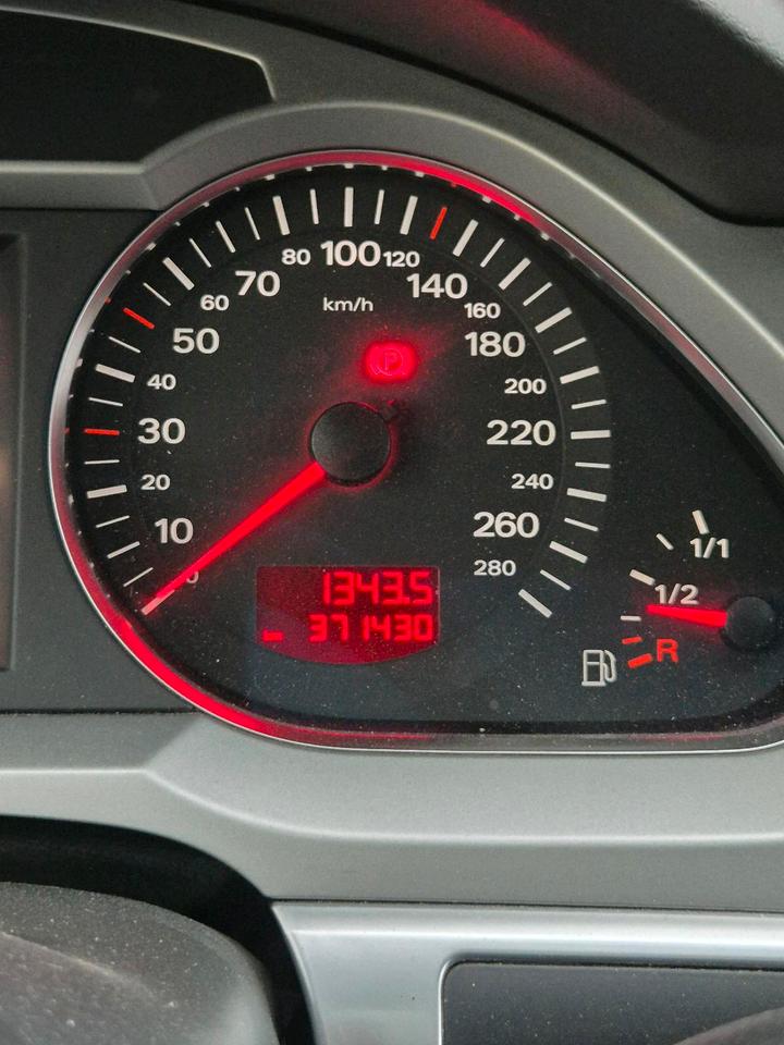 Audi A6 2007 — photo 10