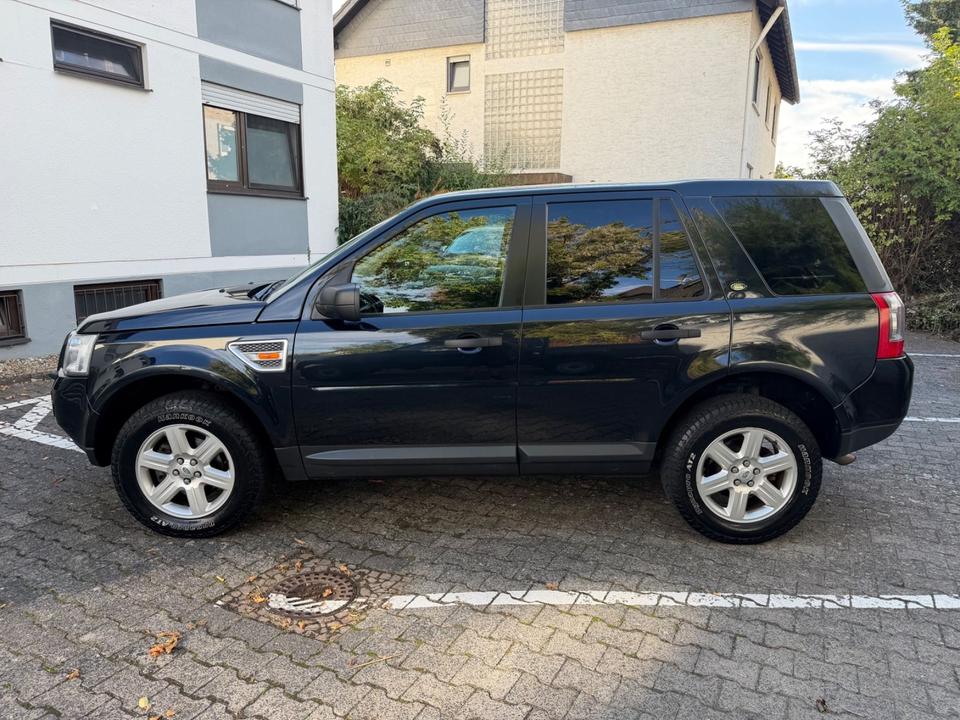 Land Rover Freelander 2008 — engine