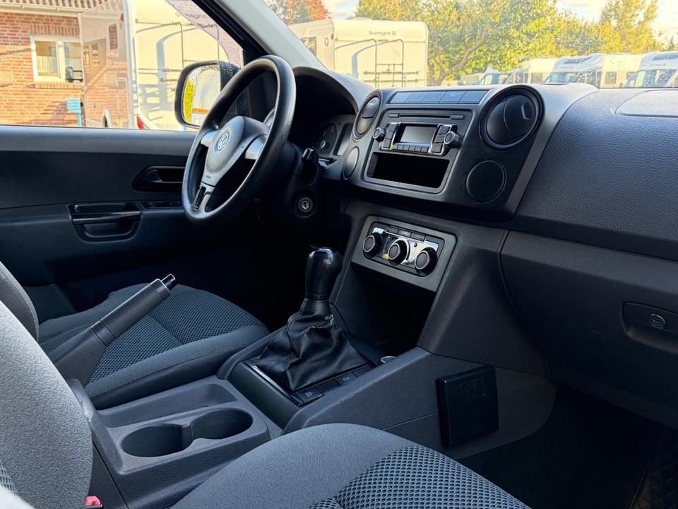 Volkswagen Amarok 2011 — photo 11