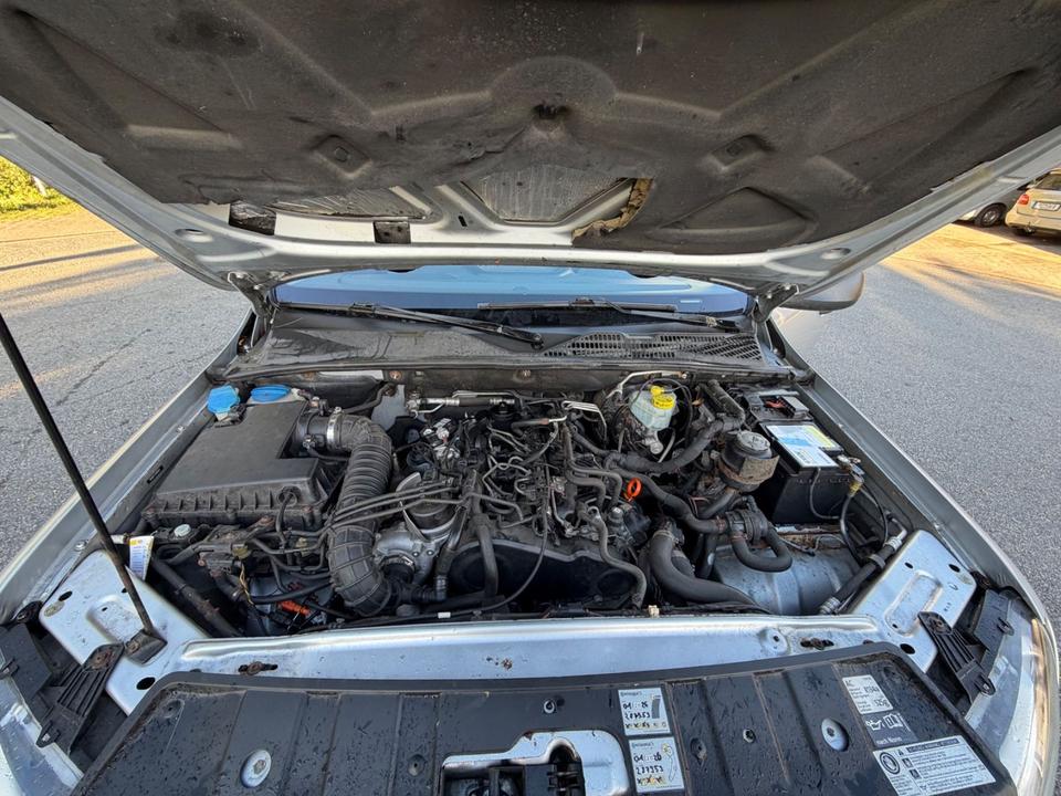 Volkswagen Amarok 2011 — photo 23
