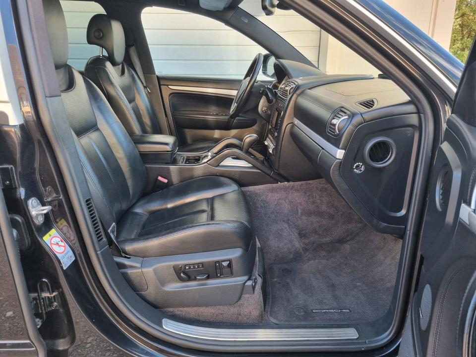 Porsche Cayenne 2007 — photo 10